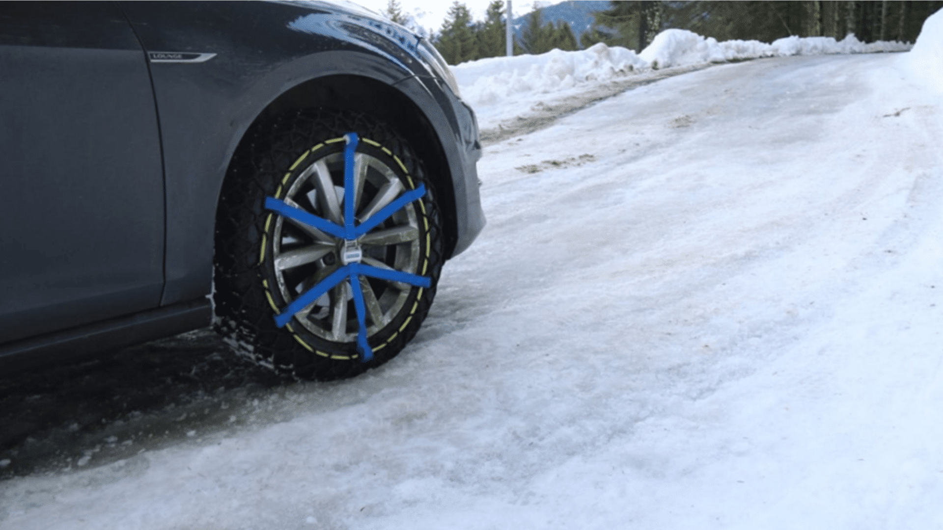 Voiture et chaînes à neige Easy Grip